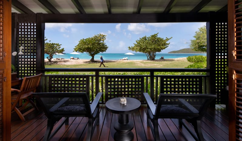 Beachfront Suite 2_143